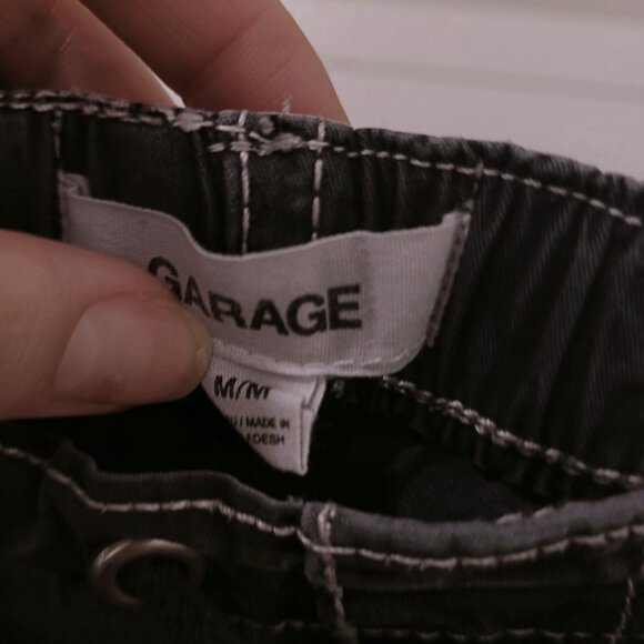 Garage Cargo Black Jogger Pants - Picture 4 of 7
